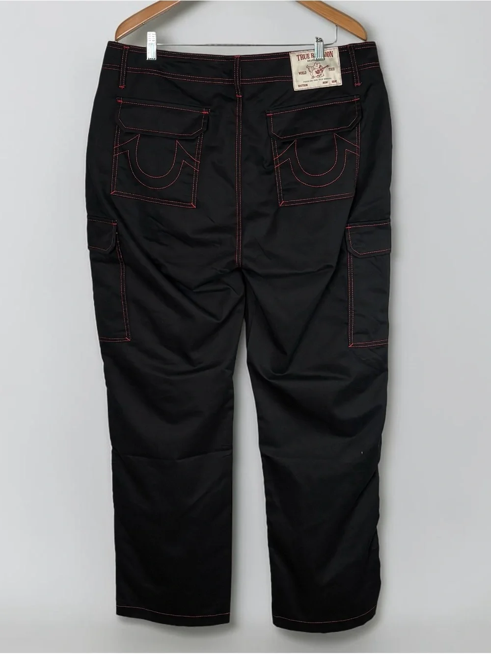 NWT True Religion Black Cargo Pants Red Contrast Stitch 36 (36 x 32)